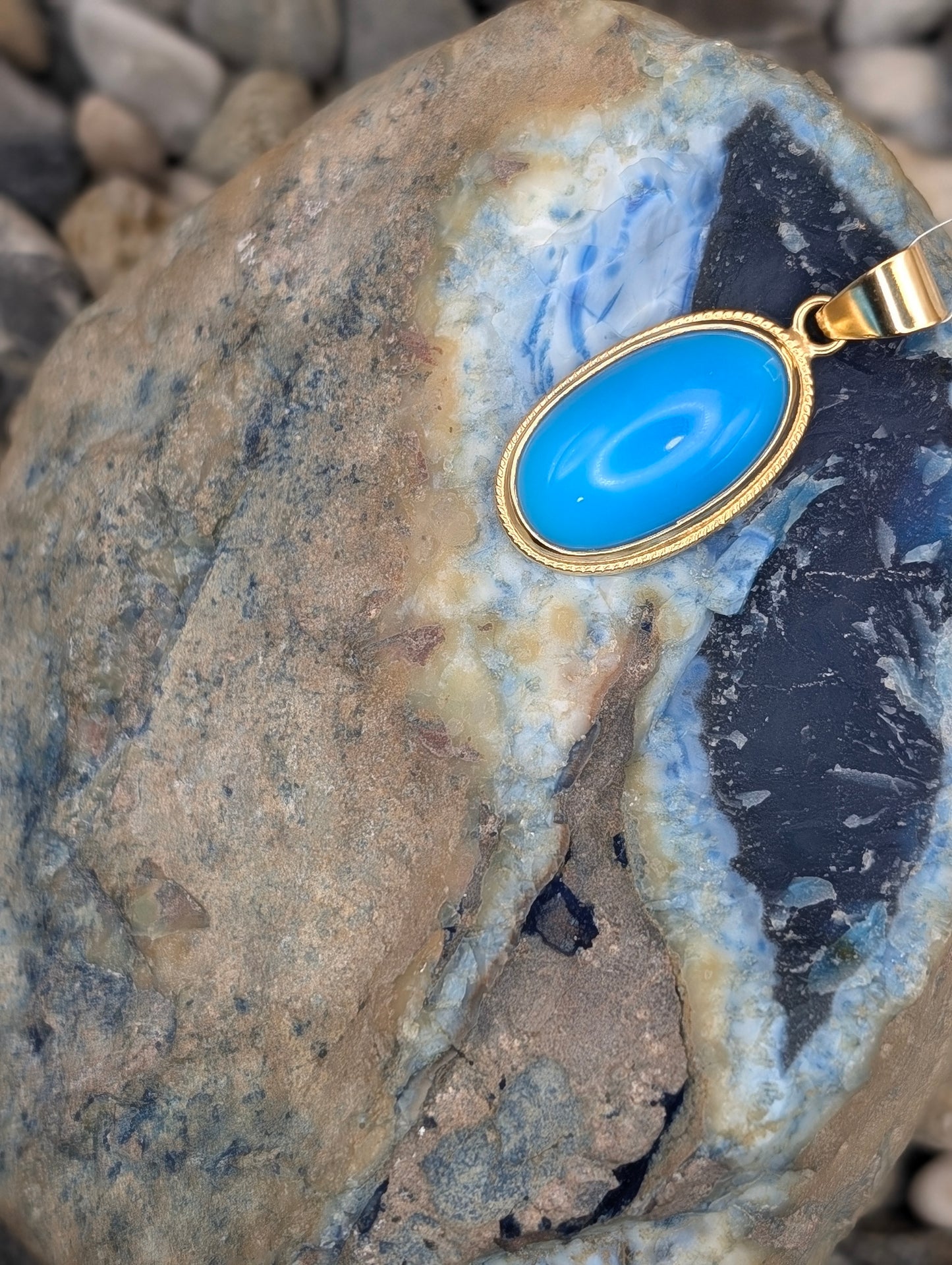 Gold Pendant with Turquoise Stone