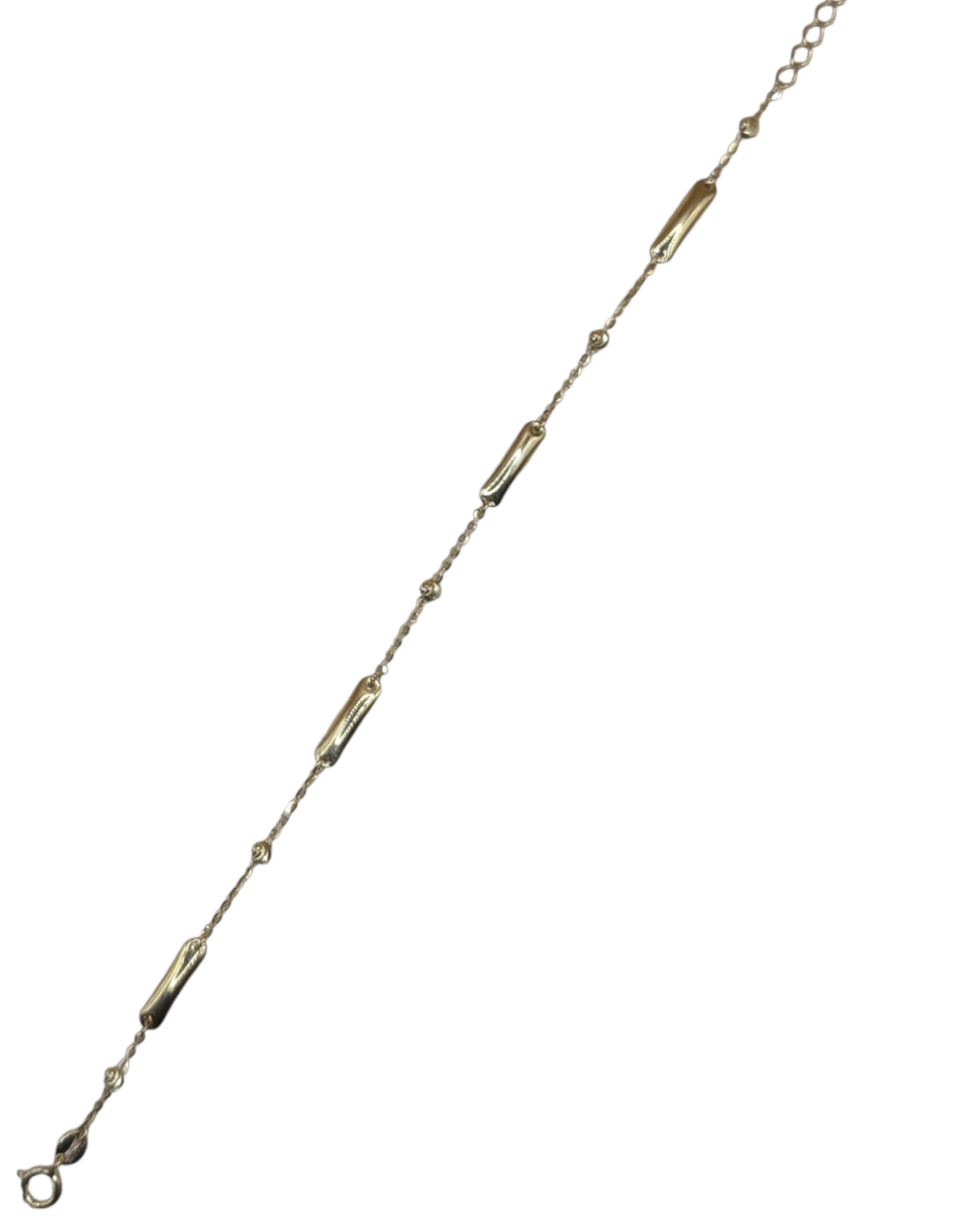 Delicate Gold Chain Bracelet