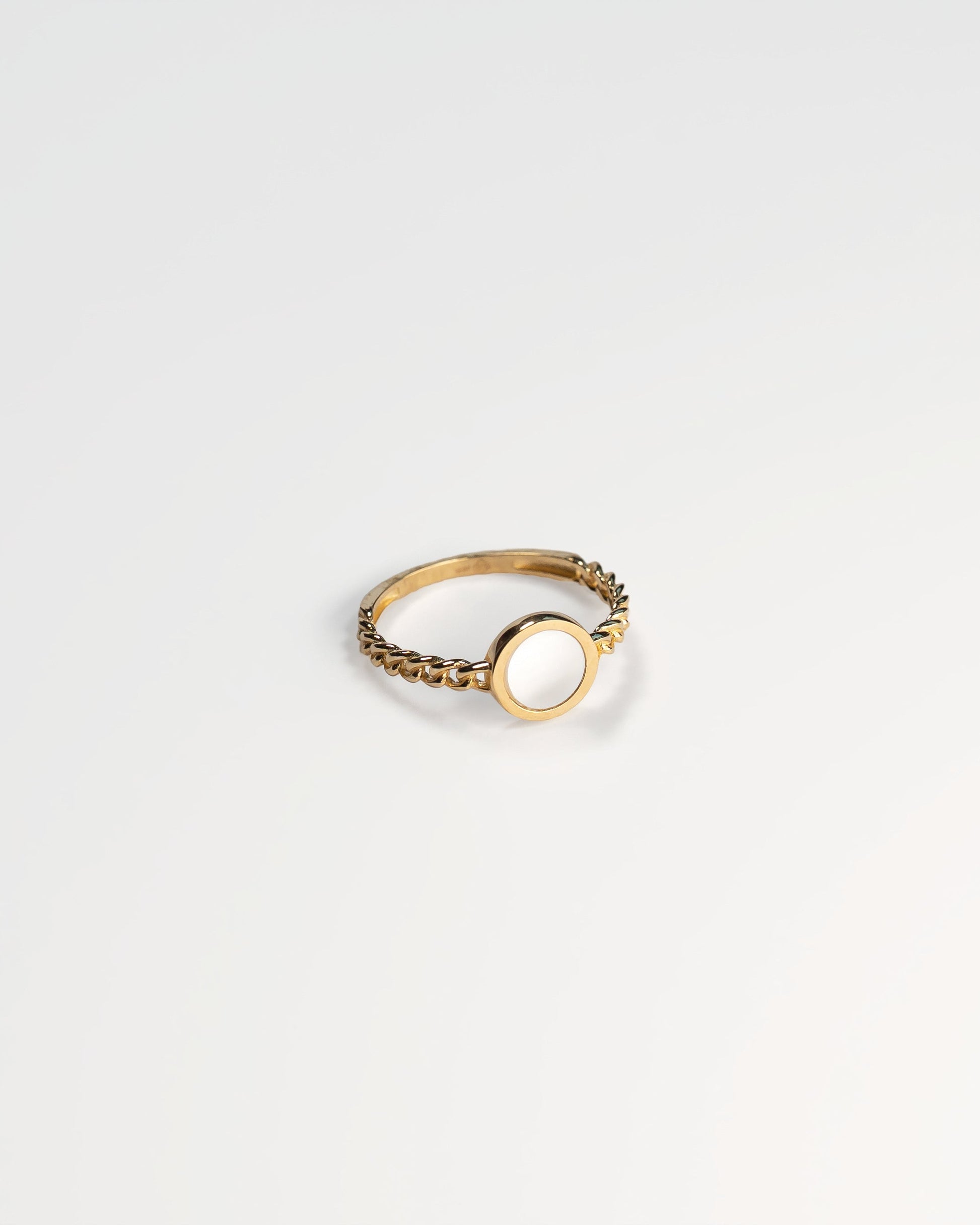 Gold Chain Ring with Circle Detail 