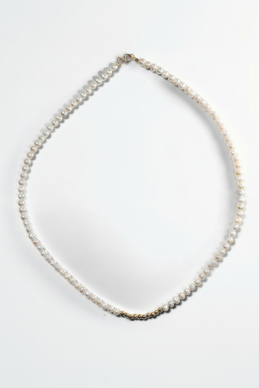Pearl Necklace with Gold Accent
